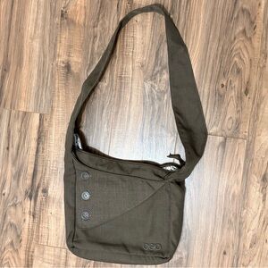 OGIO Woman’s Brooklyn Tablet Purse.